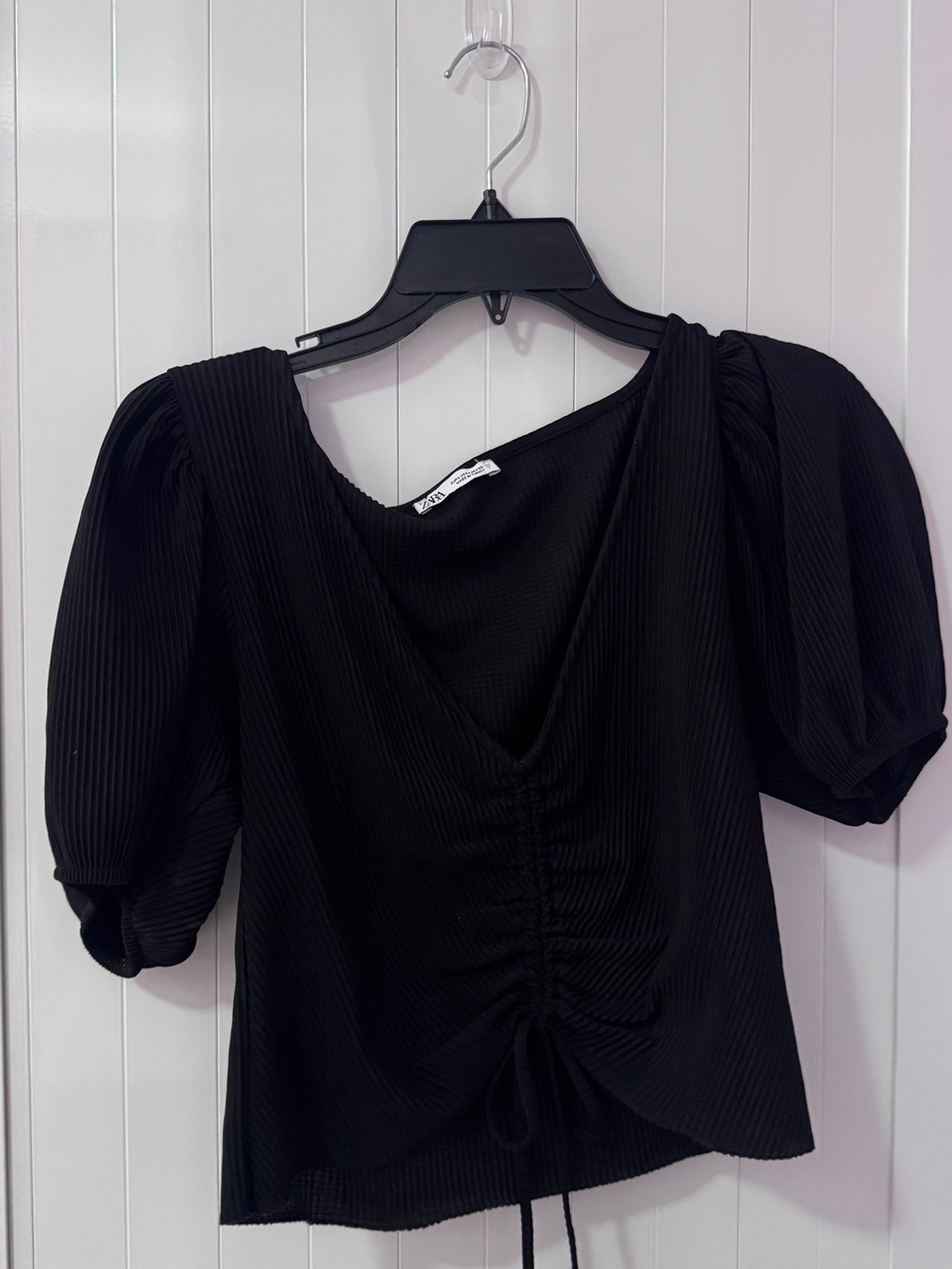 Zara Black Ruched V-Neck Puff Sleeve Top